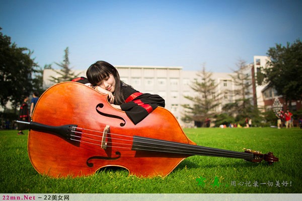 中国人民大学女神毕业照片高清套图1