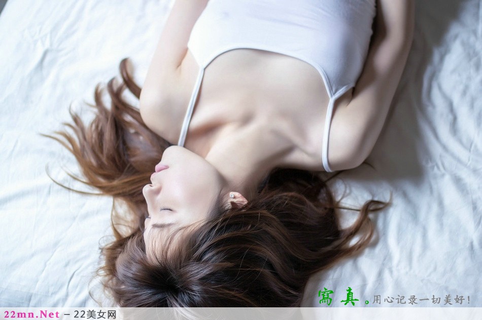 清纯小美女迷人清新写真图片5