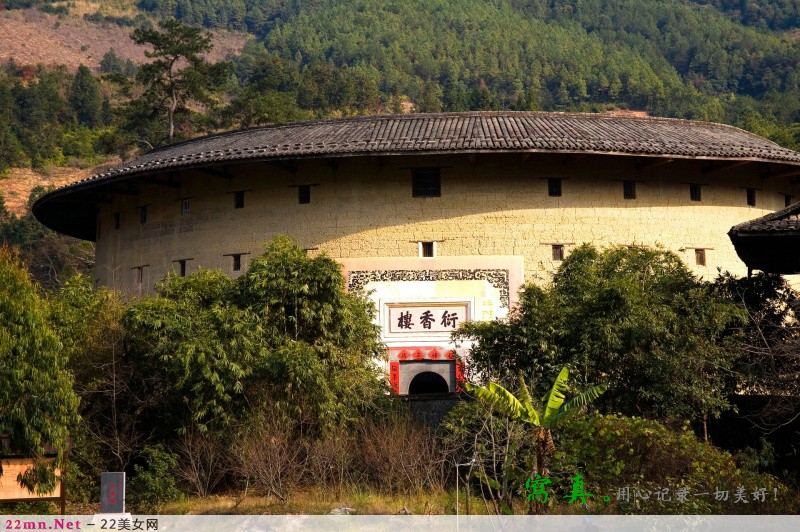 福建永定龙岩客家土楼图片5