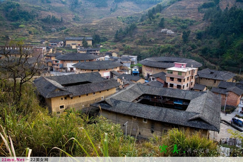 福建永定龙岩客家土楼图片10